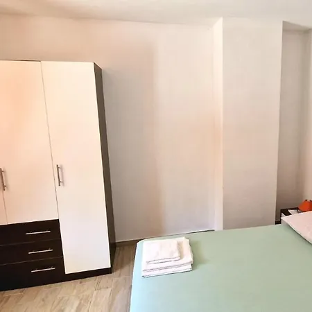Magdalena Apartment Racisce